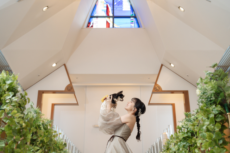 小さな結婚式 千葉海浜幕張店_ペットと一緒に撮影できる