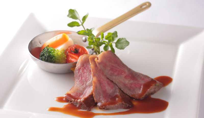 【会食プラン込み】グリーンタワー幕張チャペル洋装1着_50カットデータ付き!6名様会食プラン♪