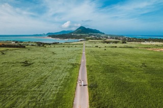 みなさんの「心から産まれる幸せな表情」を、空気感まで閉じ込めるように大事に撮影します！撮影に不慣れでも、最初は緊張していても、僕とお話をしてくれたら大丈夫！気がつけば良い写真がたくさん撮れていますよ！