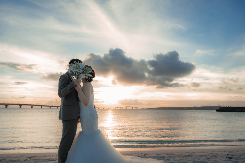 【宮古島エリア】※撮影日限定※ 宮古島ビーチサンセット撮影コミコミ100カット《全データ納品｜衣装｜ヘアメイク付｜追加料金不要》