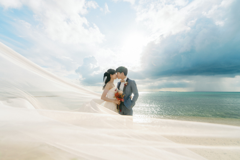 【沖縄本島エリア】※撮影日限定※ 沖縄ビーチサンセット撮影コミコミ100カット《全データ納品｜衣装｜ヘアメイク付｜追加料金不要》