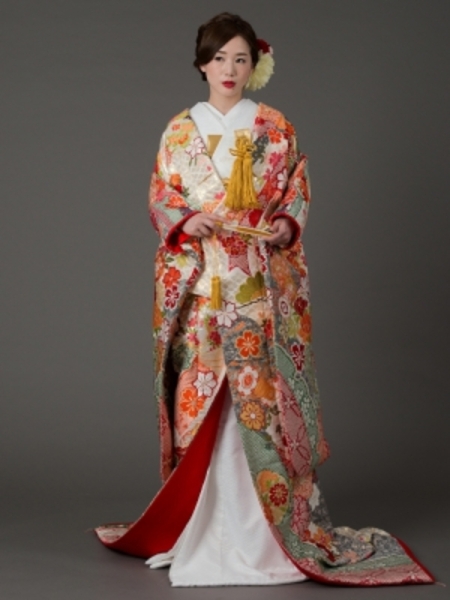 110-502C 絢爛熨斗雪輪文