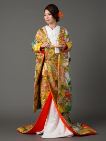 3-032 遠山枝垂桜に鶴