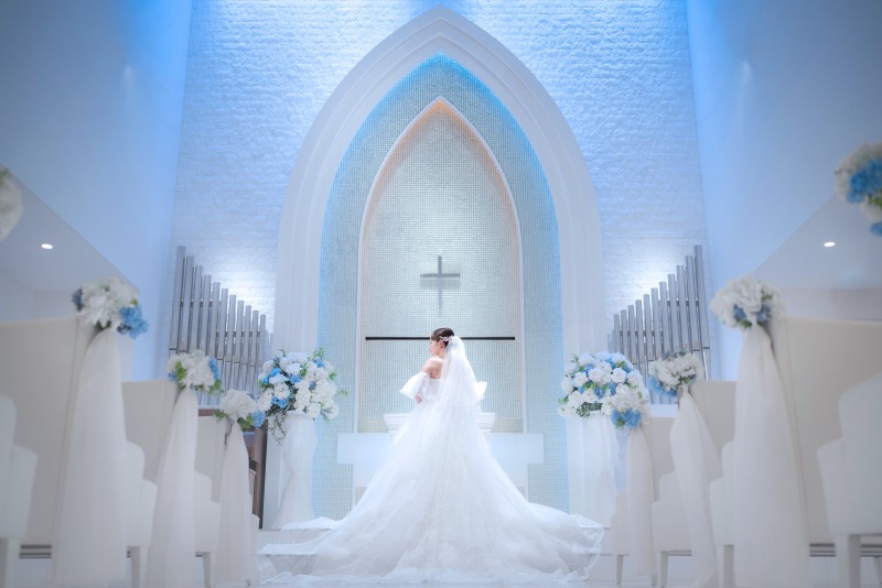 ☆1月撮影限定価格☆【純白チャペル×東京駅舎前Night撮影】衣装フリーチョイス!100カットコミコミプラン|新郎新婦洋装1着