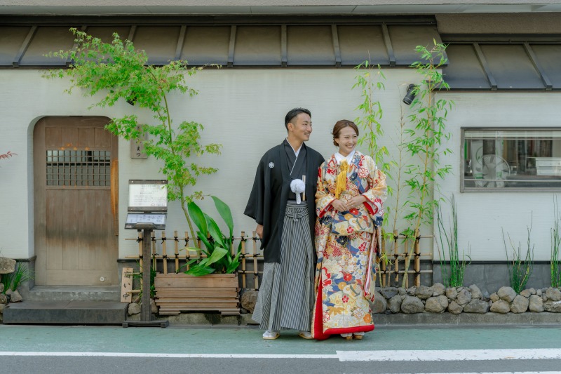 浅草の街並みで!【和装ロケーションフォト撮影!コミコミ60カット】★衣装着付け&全データ&プロヘアメイク付★平日が更にお得♪