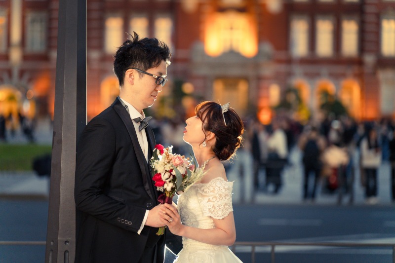 【和装で浅草周辺ロケーション撮影+洋装で東京駅ナイト撮影】こみこみ60カット|ヘアチェンジ代もセットの大満足プラン