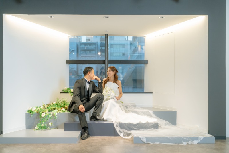 7万円で和装も洋装も!【和装&洋装スタジオ100カット】追加料金は一切不要!好きな衣装でおふたりらしく撮影♪安心コミコミプラン