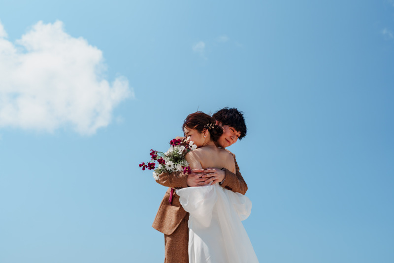 明るく笑顔の絶えないお客様に合うように、自然な笑顔をパシャリ！明るめの編集で仕上げました。