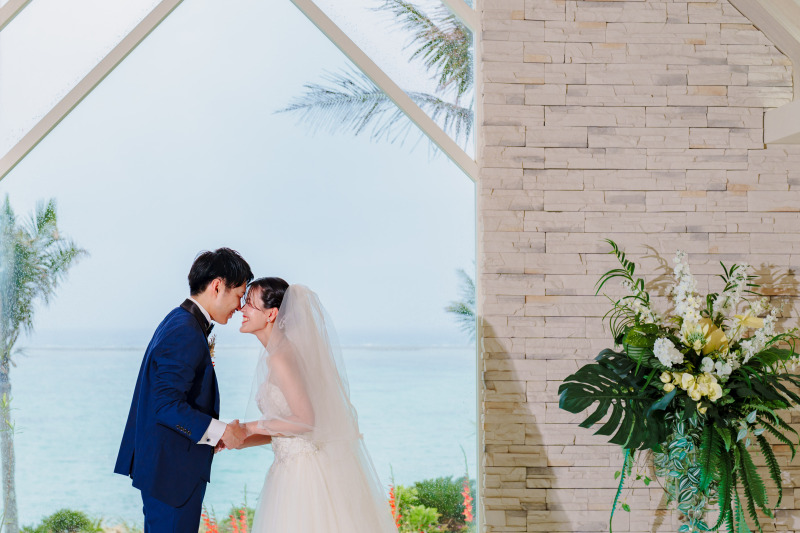 【ムーンチャペル&ビーチフォト200】指定ビーチ・200カット・ヘアメイク&衣装&小物一式付き