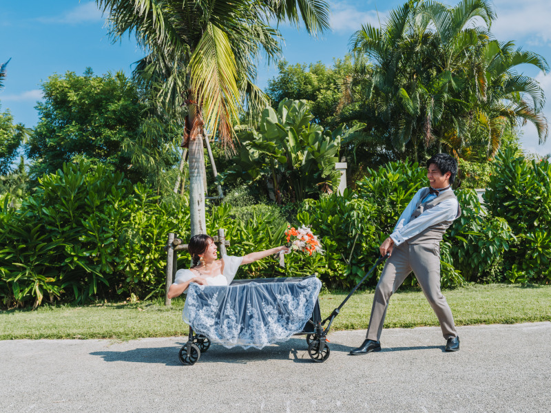 100枚保証!お好きな衣装を着て撮影たい方!撮影のみ!【限定フォト100プラン】ロケ地1ヶ所・100カット・撮影小物付き