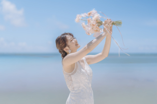 ドローン付【フォト100ウォーターインプラン】ロケ地1ヶ所・100カット・ドローン写真・ヘアメイク・アテンド・衣装・ブーケ・小物