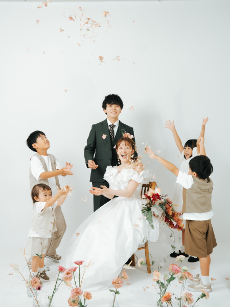 【お花に囲まれたフォトウェディング】お好きなお花をオーダーしたい花嫁様へ★ブーケor飾花代金がセットになった新プラン