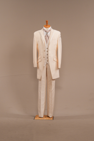 シルキーシナモンホワイト