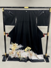 黒留袖　H-0419
