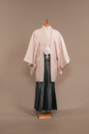 桂由美ピンク/グレー縞袴