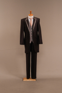 アプリコットブラウン