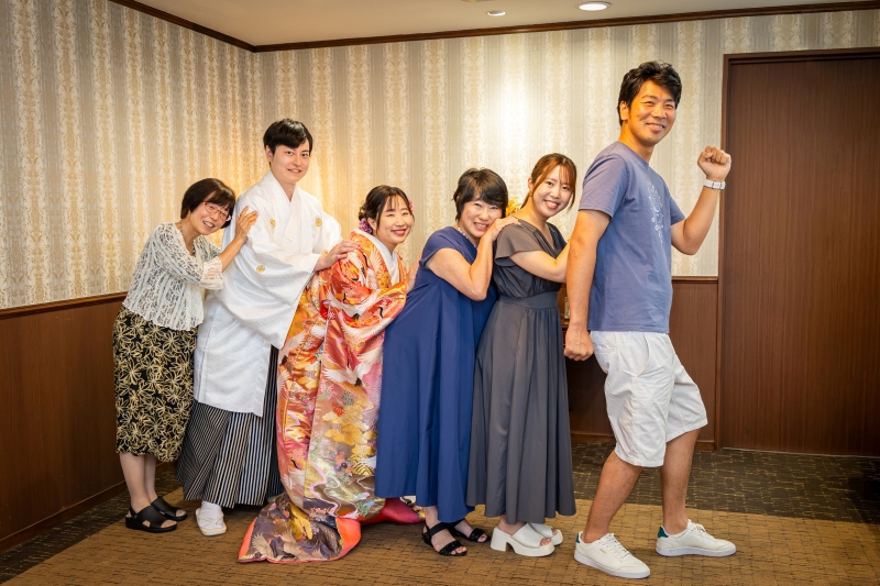 みんなで繋がる!楽しさ全開の一列ポーズ★