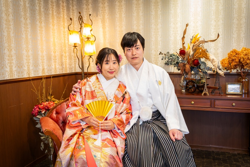 アンティークなお部屋のツーショット