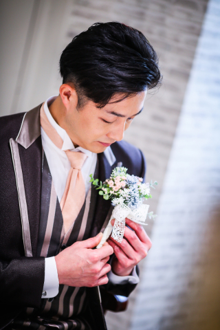 新郎様お衣装のグレードアップ(￥7,700～)