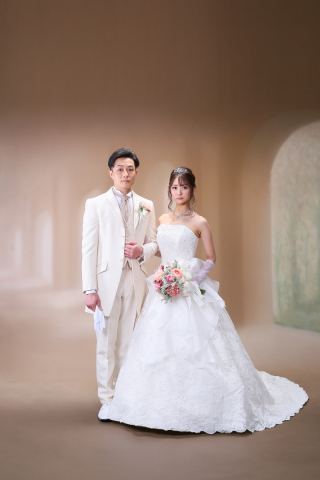 【プランに追加】背景スクリーンフォーマル撮影２カット（六切り台紙アルバム＋データ付き）