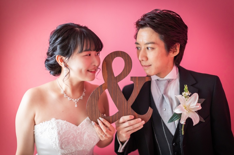 【和装洋装 アルバム16P付/スタンダードプラン】小顔レタッチ付全データ140カット★12月末迄に撮影でグレードアップ衣装無料!