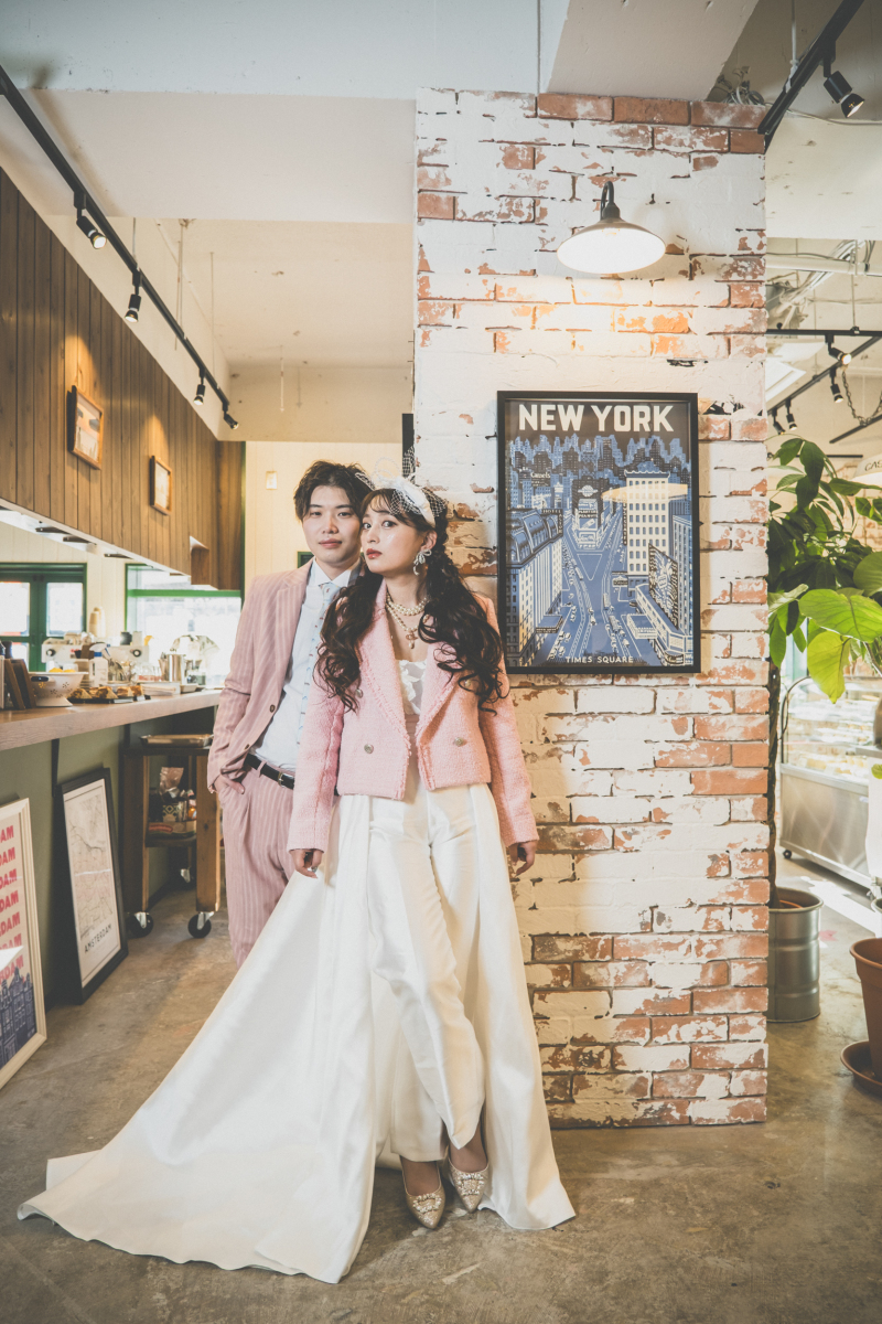 お気に入りのカフェにて撮影開始♪