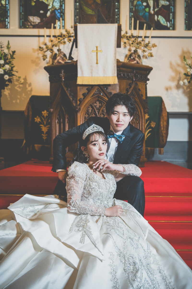 【チャペルフォトプラン】｜チャペルを貸切撮影｜データ100カット内20カット補正データ込｜提携衣装店衣装レンタル込｜生花ブーケ付