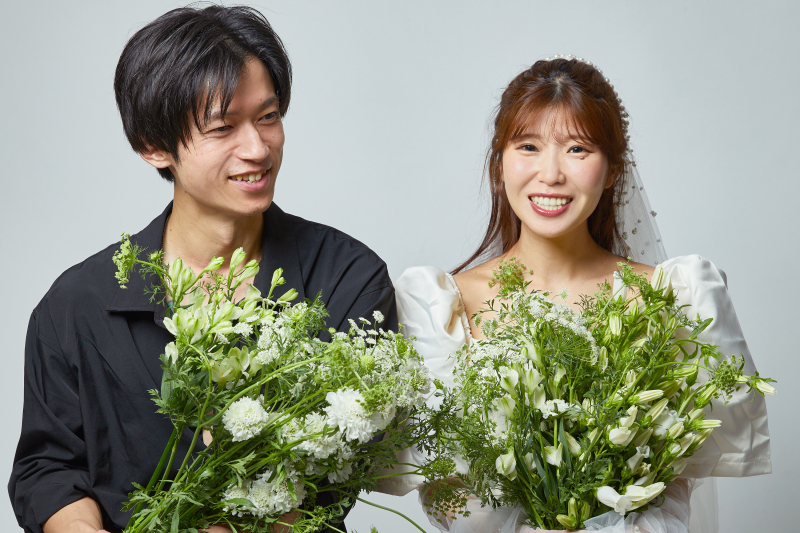 【衣装フルコンボプラン】400〜500カット・肌修正データ内50カット｜衣装店洋装２着.和装１着レンタル込み｜生花ブーケ１セット