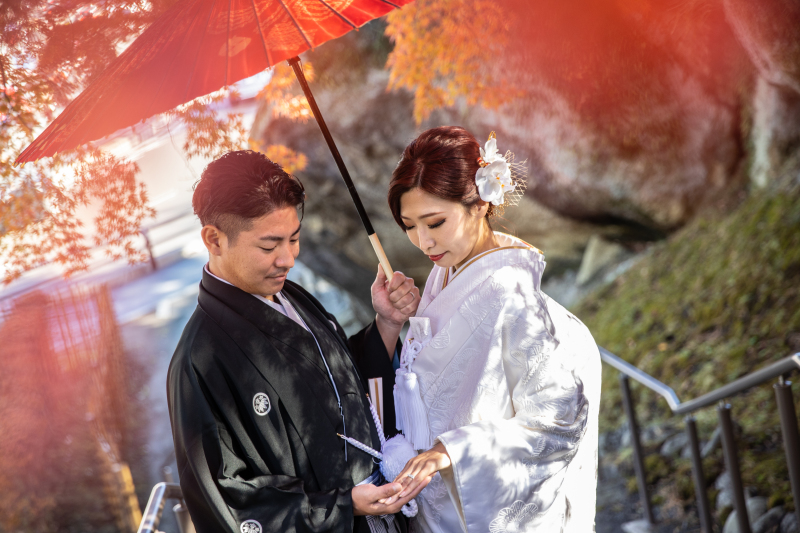 【衣装フルコンボプラン】400〜500カット・肌修正データ内50カット｜衣装店洋装２着.和装１着レンタル込み｜生花ブーケ１セット