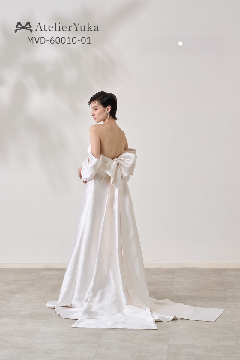 Atelier Yuka 袖付きスレンダー