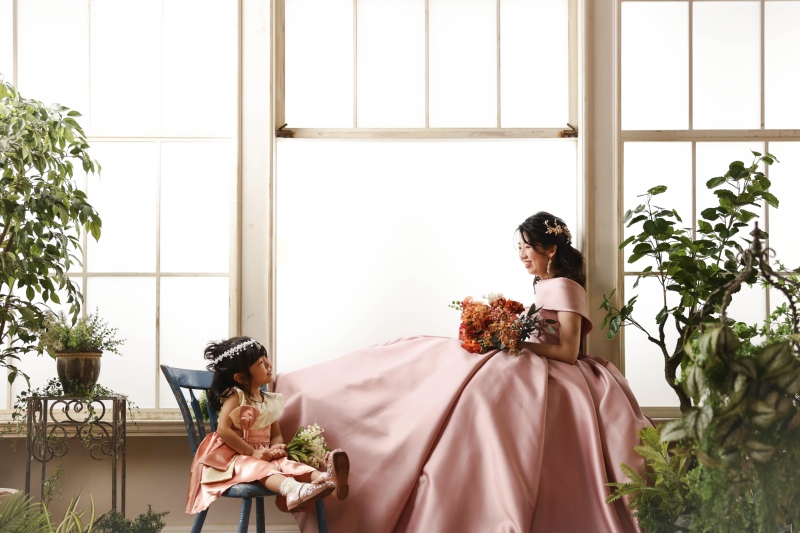 着たかったカラードレスでソロ写真!