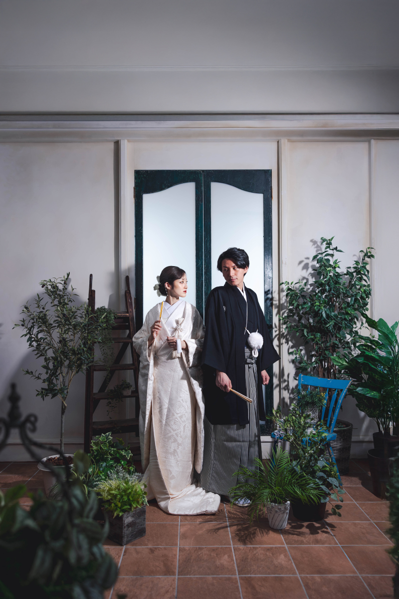 白無垢と紋付姿もおしゃれに