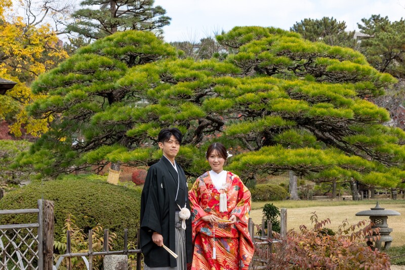 縮景園で和装