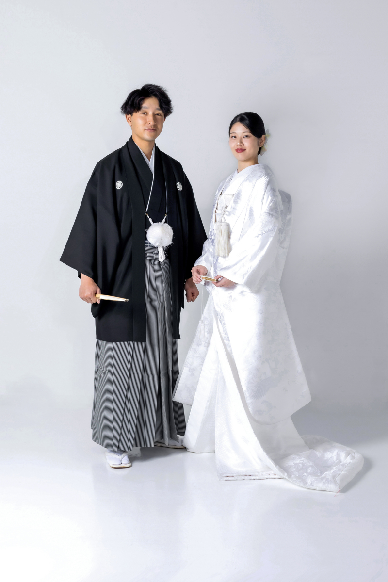 衣裳1点お急ぎプラン【特急データ納品付き】スタジオ撮影11月末までの撮影限定