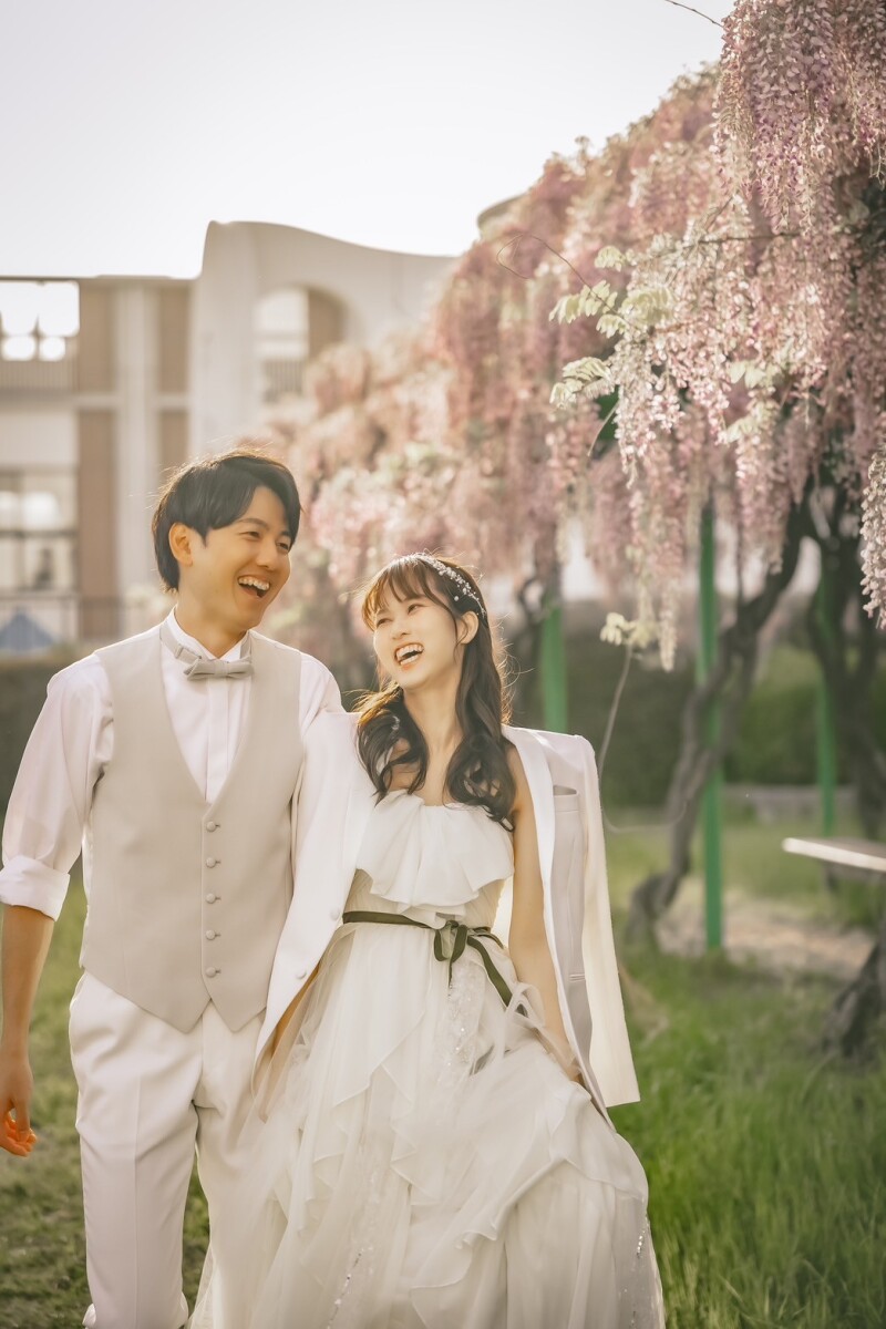 【桜の次は、藤の魔法にかかる。誰もが息をのむ、圧倒的な美しさ】