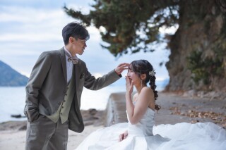 【トレンド動画付き】映画のワンシーンのような海ロケーションフォト