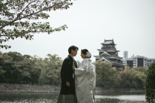 【和装ロケ】色褪せない伝統を今の感性で。凛としてどこまでも美しい花嫁姿。