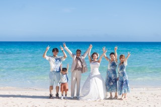 宮古島で叶えるファミリーショット