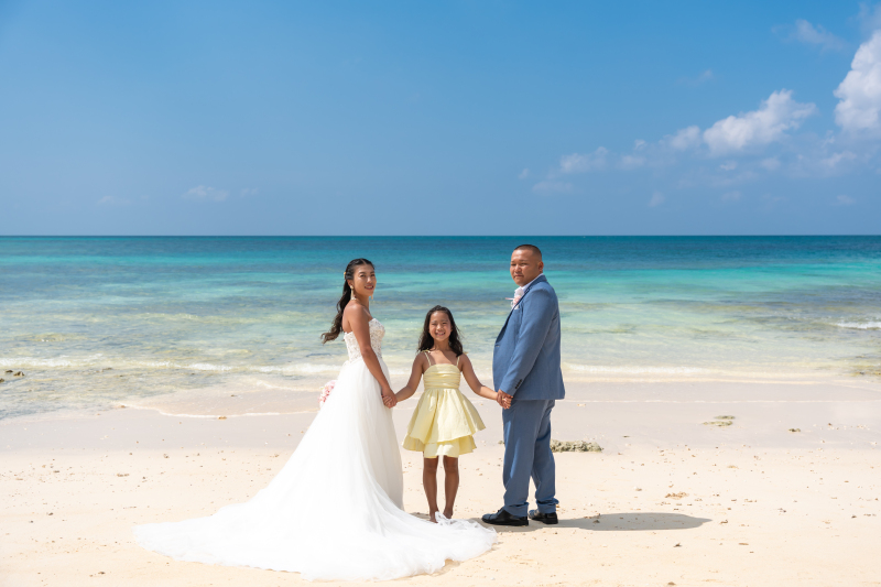 宮古島で叶える＼ファミリーフォト／
