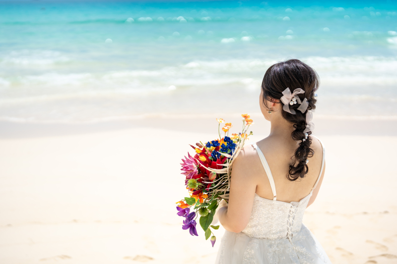 花嫁を魅せるバックスタイル