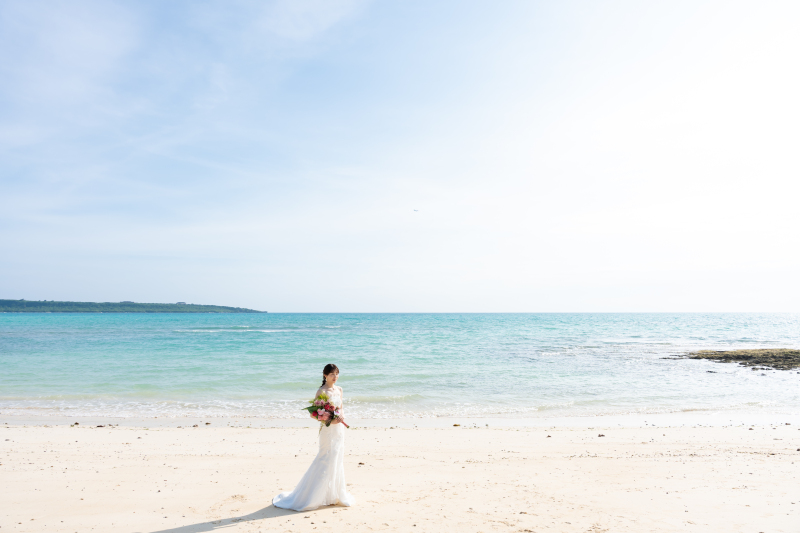 リゾートウエディングといえばマーメイドドレス