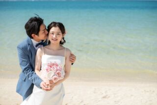 全長約600mにわたって白い砂浜が広がるアラハビーチ