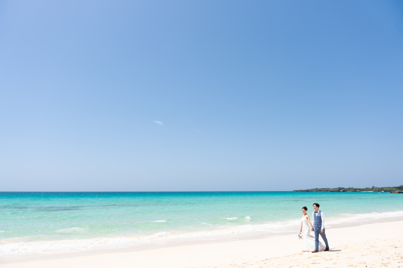 【宮古島】\10月~12月も間に合う!/憧れのビーチフォト100カット69,000円Plan♪衣装選び放題&プロヘアメイク付!
