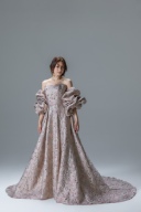 シャンパンピンク