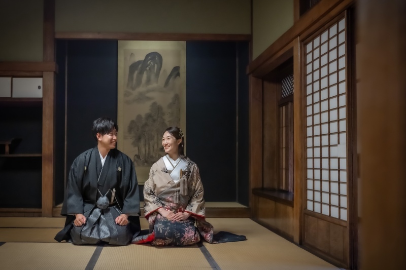 和装は厳かな雰囲気の永山邸ロケーションフォト