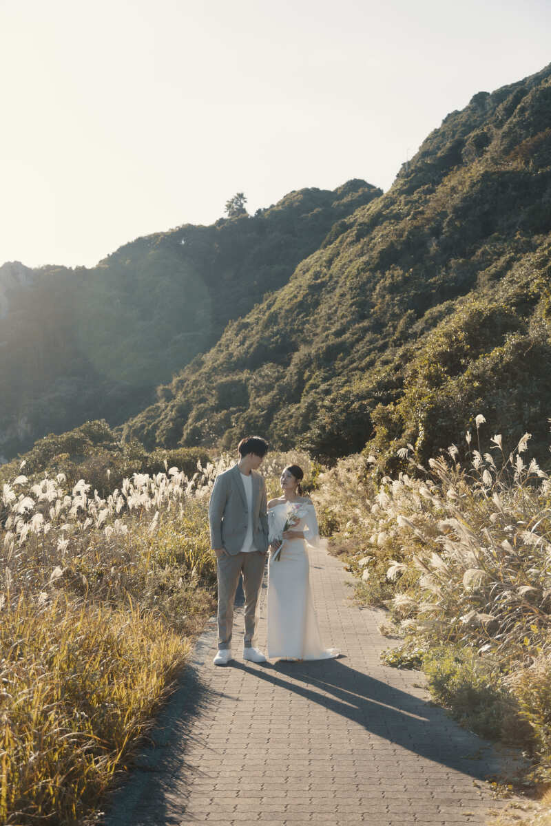 【秋撮影限定】ススキの高原で秋しかできないフォトウェディング/200カット(持ち込み自由、全プラン組み合わせ対応可能)