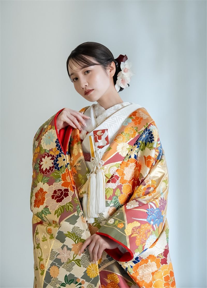 春秋裂取錦紋(ｸﾘｰﾑ)