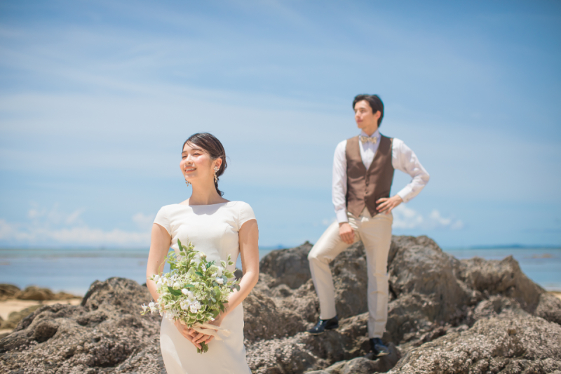 小さな結婚式 沖縄那覇店_海で撮影できる