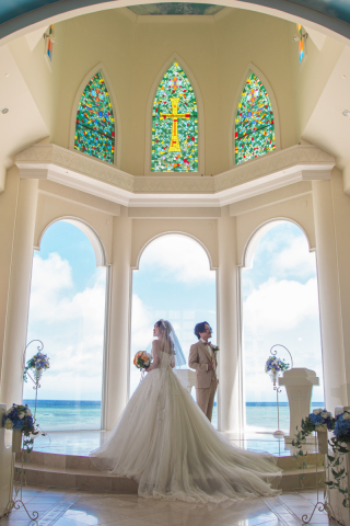 小さな結婚式 沖縄那覇店_リザン・ル・アンジュマリー教会