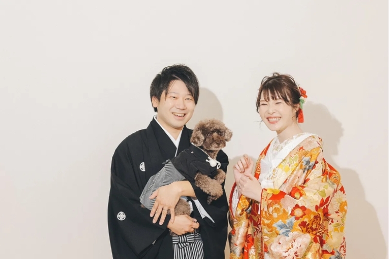 【セルフフォト|お手持ちのカメラで自由に撮影!】結婚記念日や入籍記念におすすめ!衣裳レンタル込スタジオ貸切プラン